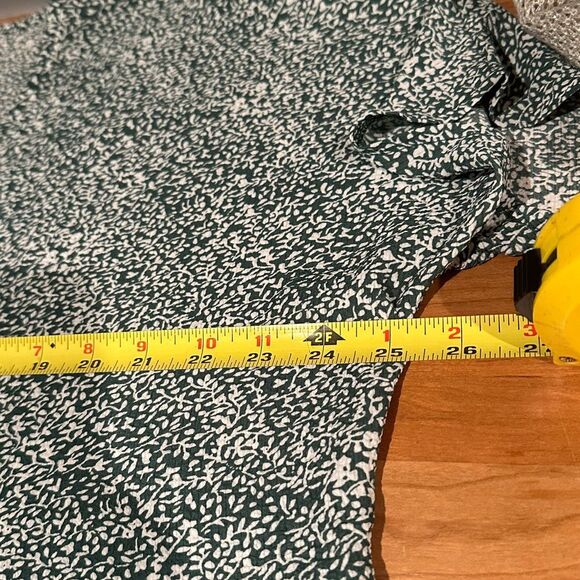 Princess Polly Babydoll dress Dark Green Mini Floral Dress with Pockets size 6 - Picture 6 of 9